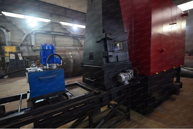 Питатель плунжерный котла 630 кВт на опилках