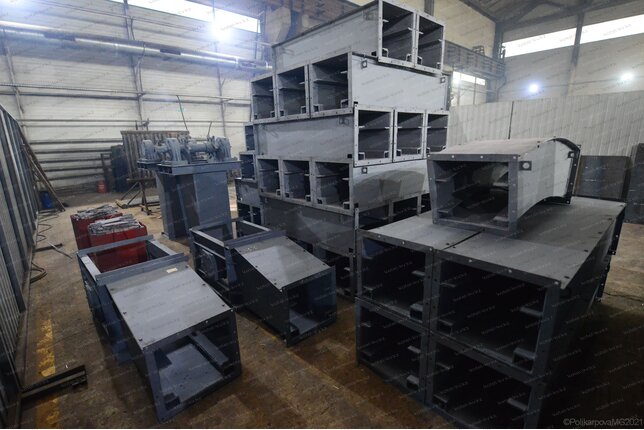 Скребковый транспортер шлакоудаления